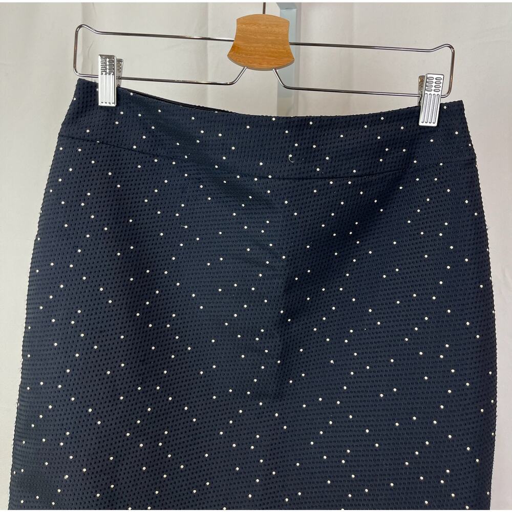 ANN TAYLOR Blue Sz 6 Dot Jacquard Skirt Textured Straight Above Knee Lined Navy - Picture 6 of 12